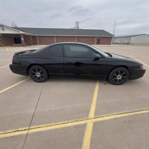 2003 Chevrolet Monte Carlo 