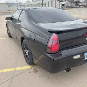 2003 Chevrolet Monte Carlo 